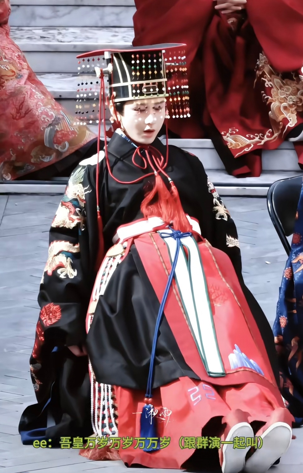 成毅两京十五日100万预约让我们一起期待威武霸气的帝王，传奇故事！该剧一定大火！