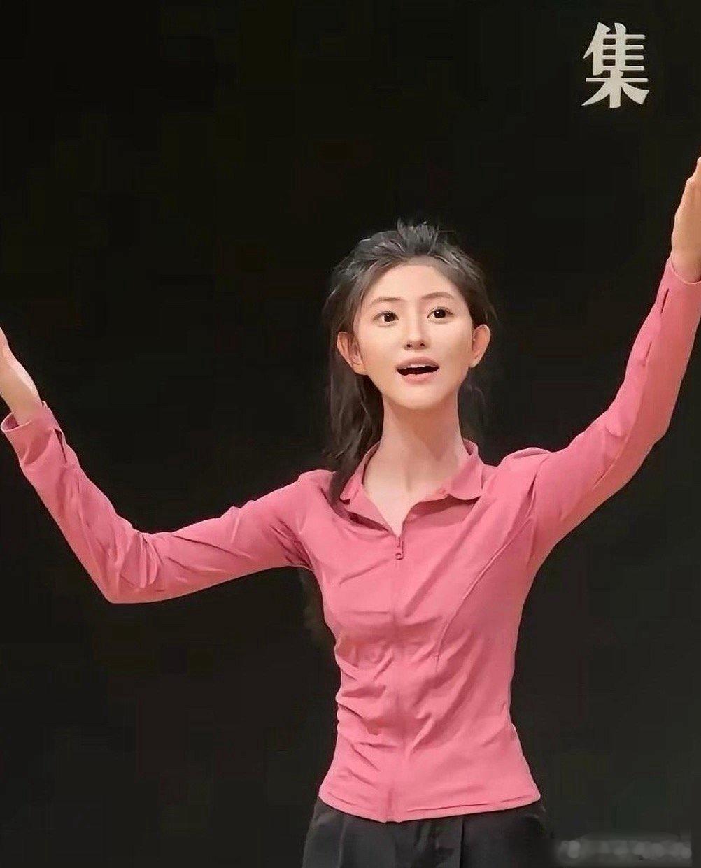 甘肃一艺考女生火了，被网友夸神颜！你们觉得漂亮吗？ 