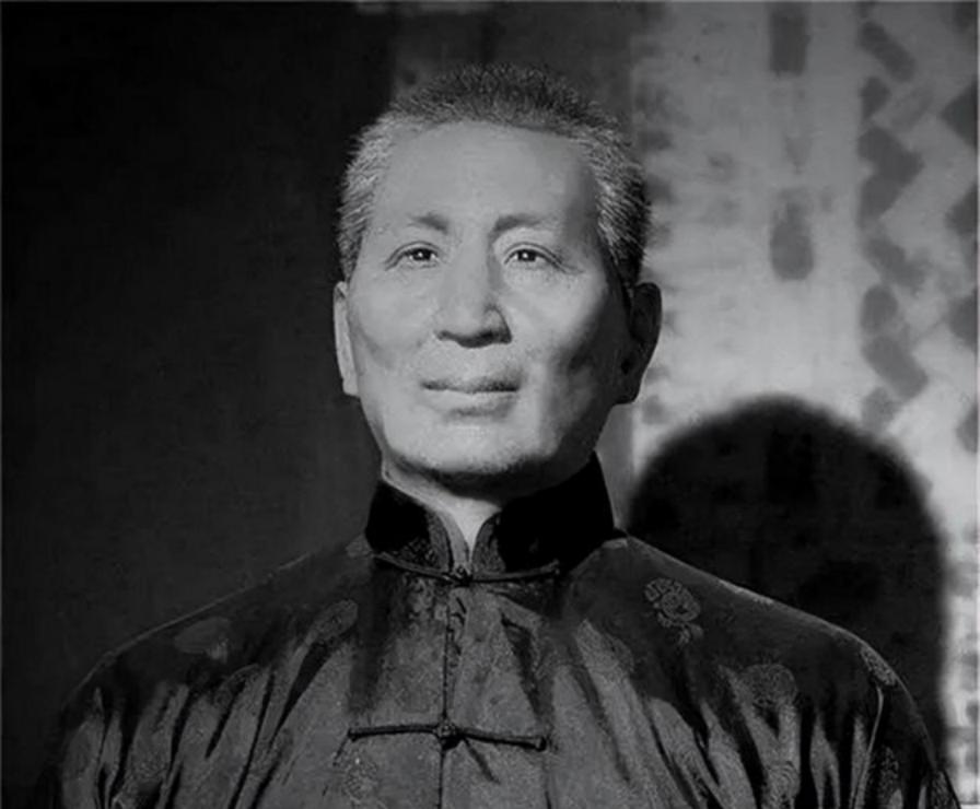 2010年，臭名昭著的大地主刘文彩的后人在故乡发起了一次祭祖活动，并准备了75桌