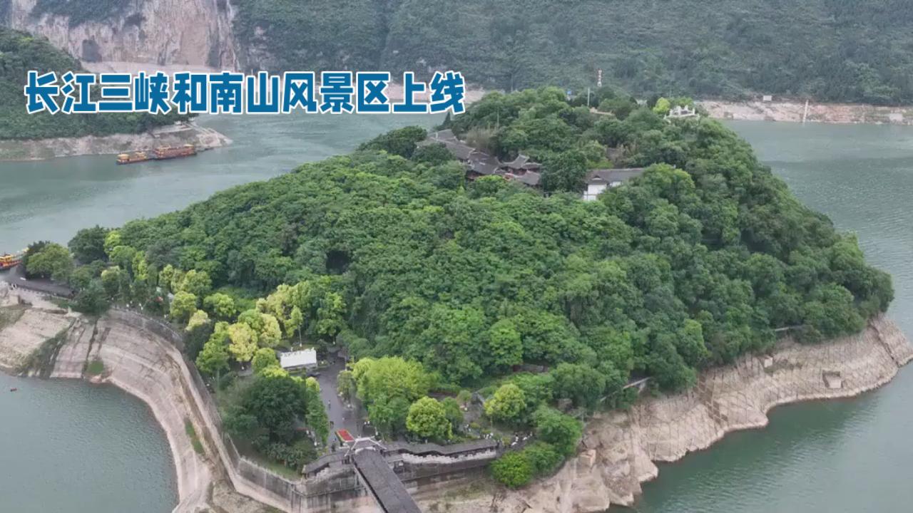 边疆的生态美景令人心旷神怡，那些辽阔的草原、高耸的雪山、清澈的湖泊和原始的森林，