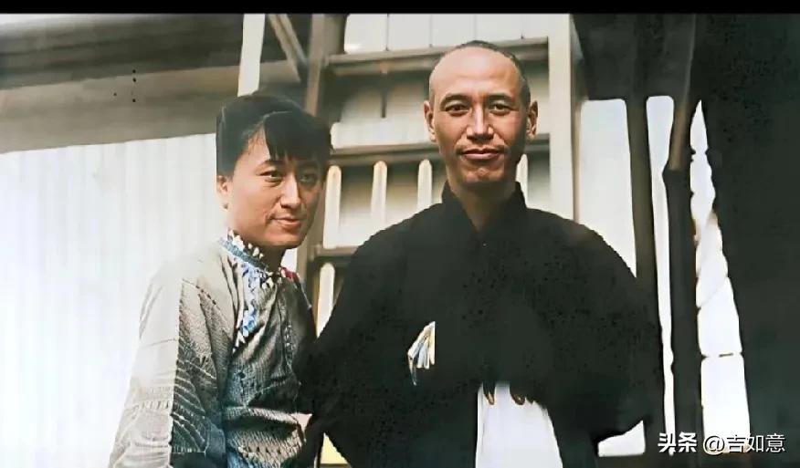 看到蒋介石和陈洁如的老照片，思绪一下子被拉回那个时代。陈洁如15岁就嫁给了蒋介石