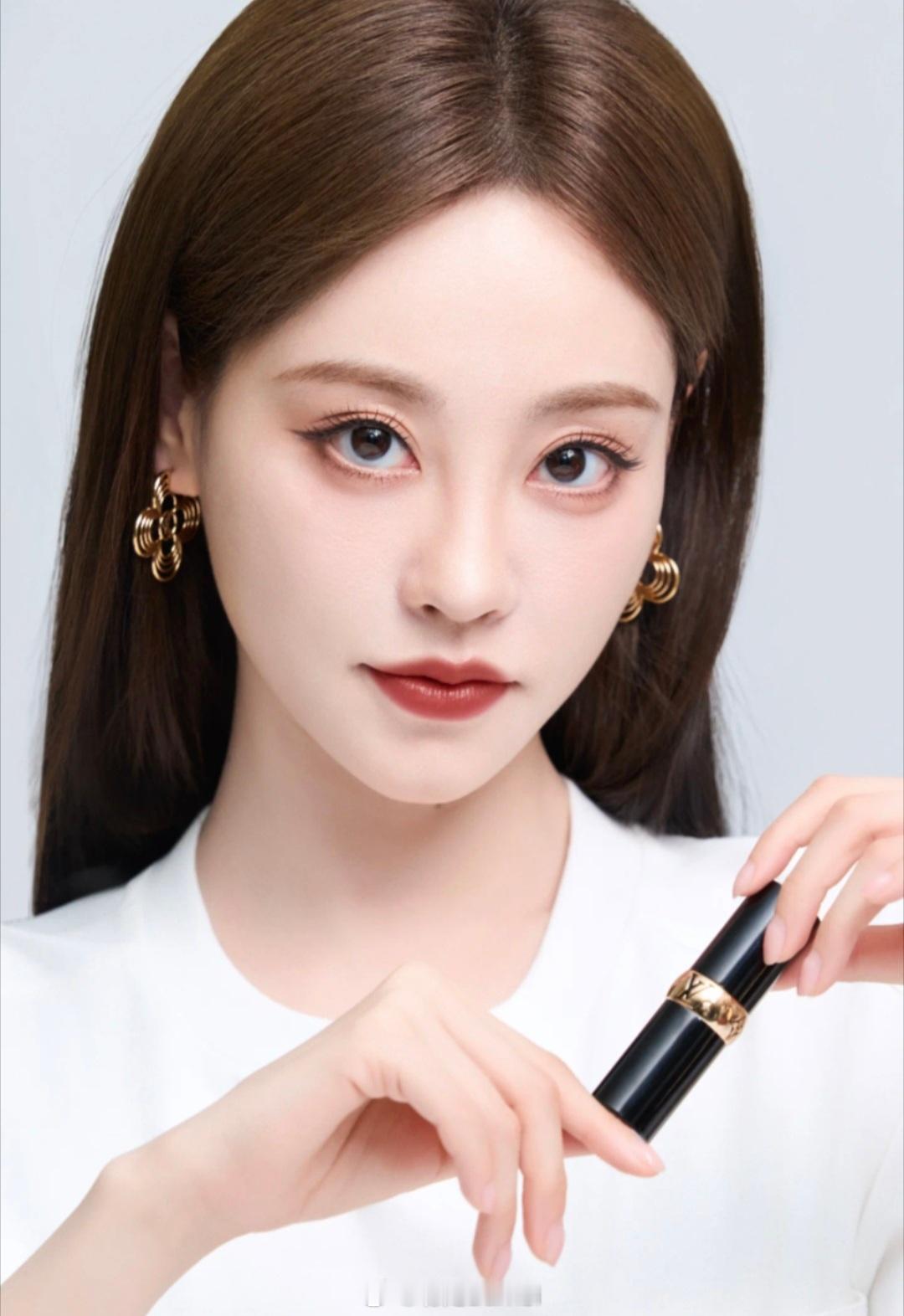 祝绪丹[超话]zxd祝绪丹遮天 💄祝绪丹姬紫月喜欢夏日的晚风，雨后的彩虹，星星