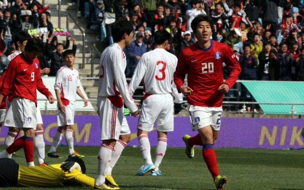 韩国足球最脏一页被翻出来了：比赛还在踢，"特殊服务"的账单已经刷出去了
JTBC