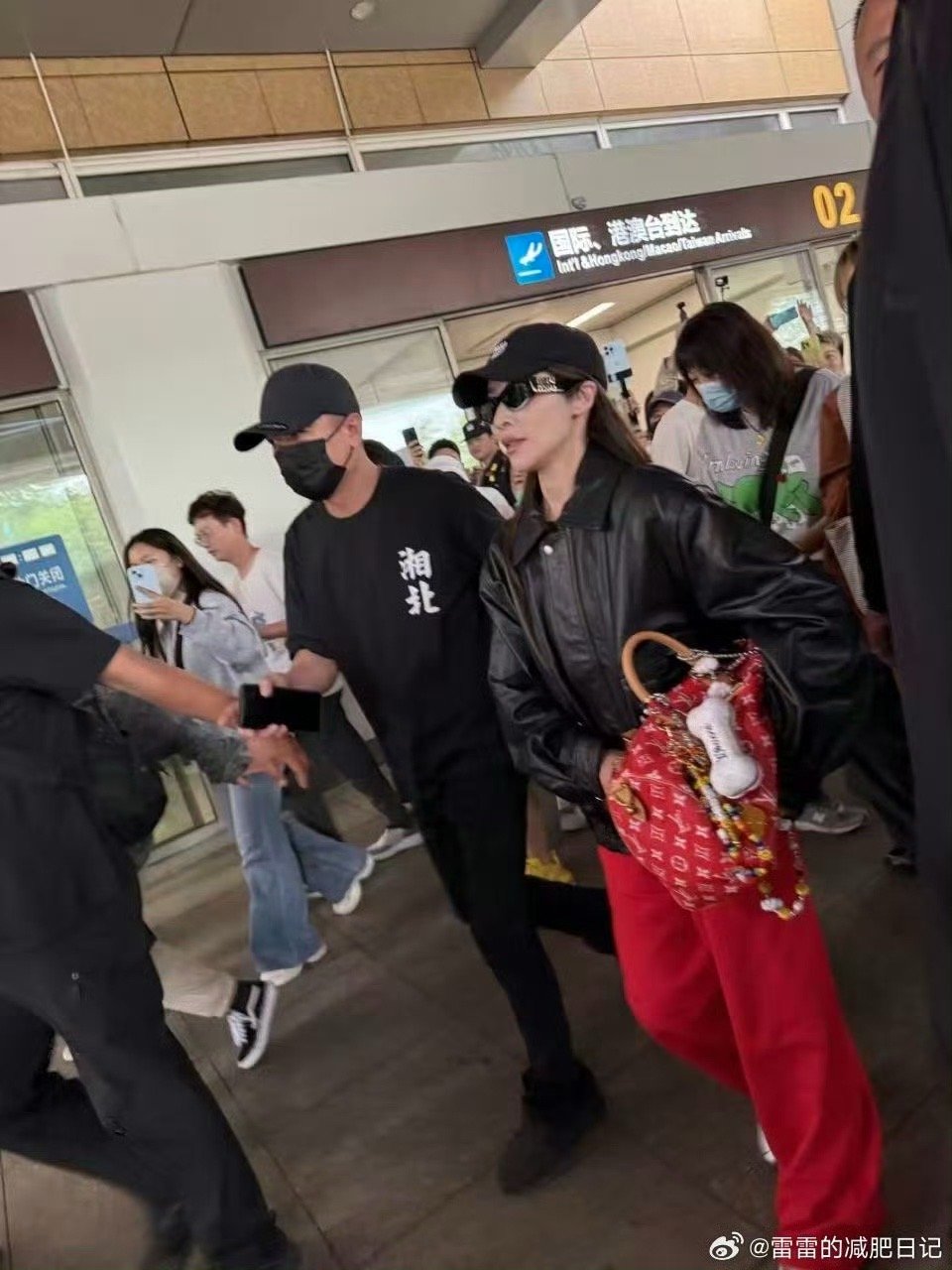 萧亚轩无锡 看到萧亚轩无锡路透一整个被惊艳到了，她到底是怎么做到能够一直保持这么