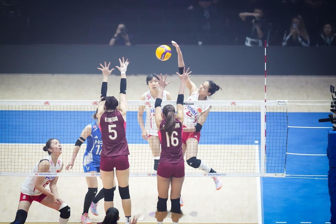 技术统计｜中国女排2比1泰国女排（25-14 24-26 25-19）庄宇珊20