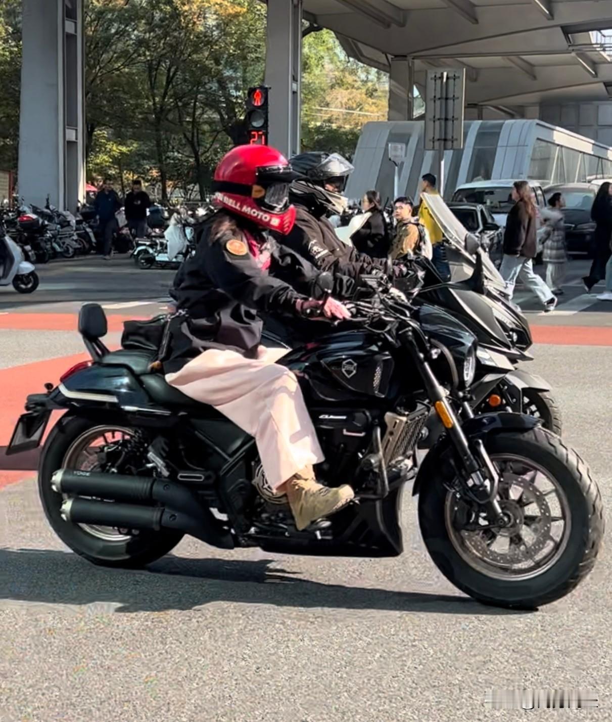 有些话想对头条说，平台搞的有些活动，有胜于无。比如晒图大赛，分享视频等，我发出去