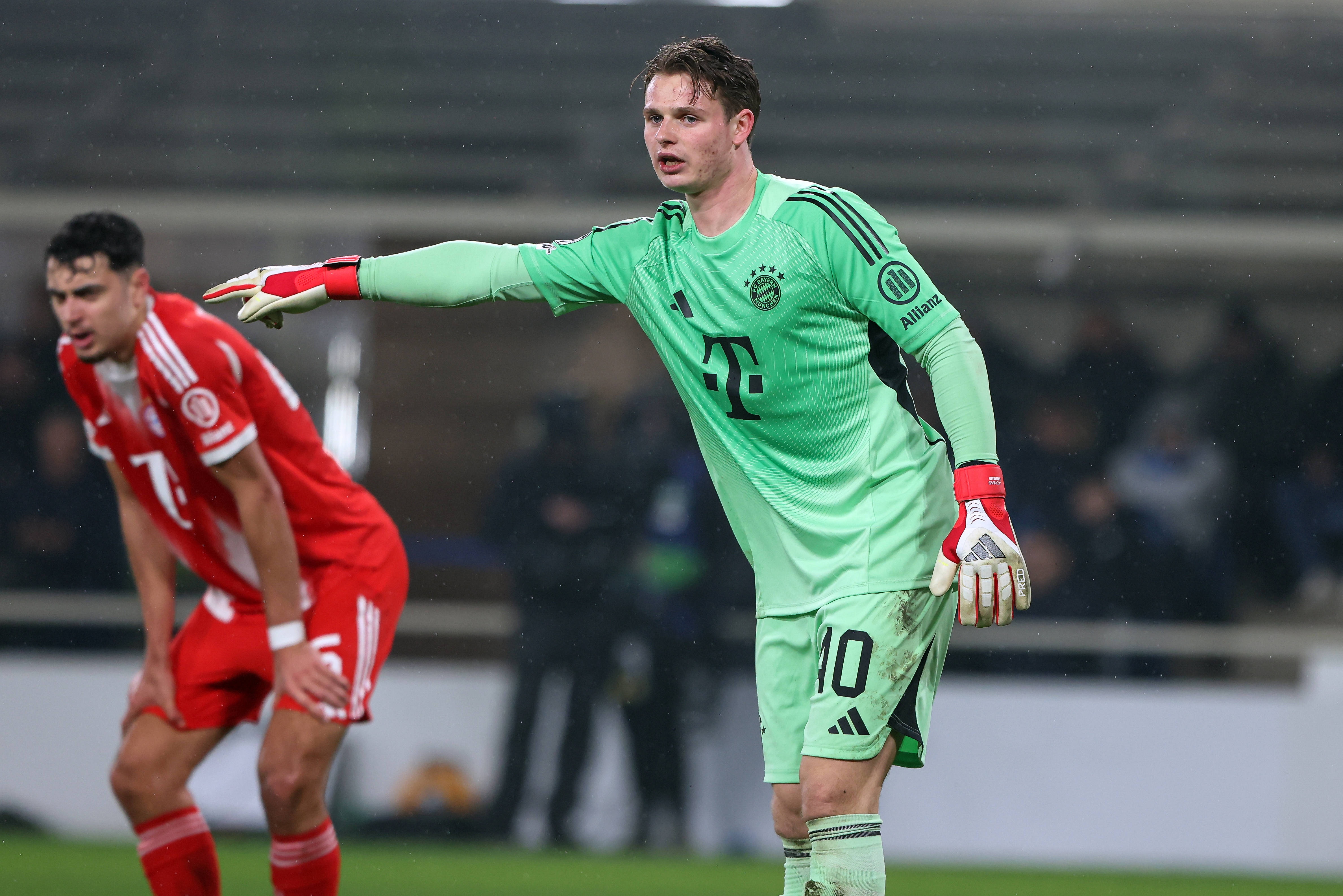 乌尔比希：参加世界杯？我先专注于康复和与拜仁取得成功