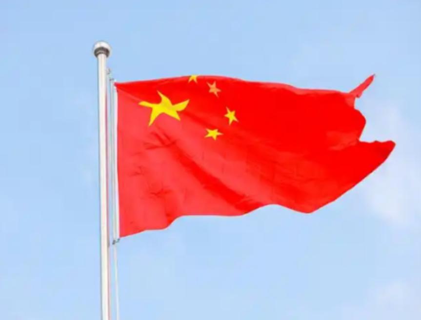 目前中国的两大问题，不是台湾问题，不是与美国的问题，也不是与日本问题，也不是负债