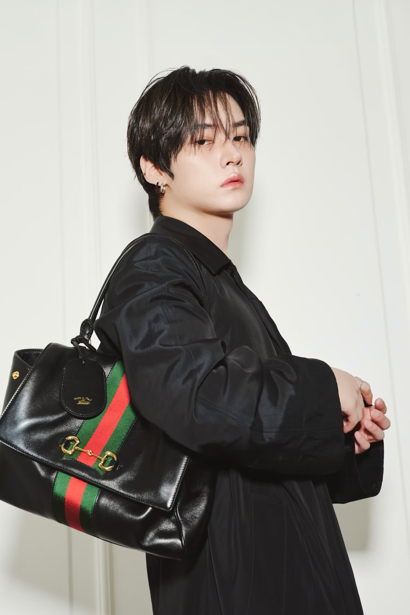 Gucci日本官网首页✨リノが魅せるグッチの世界観✨『LEE KNOW所演绎 G