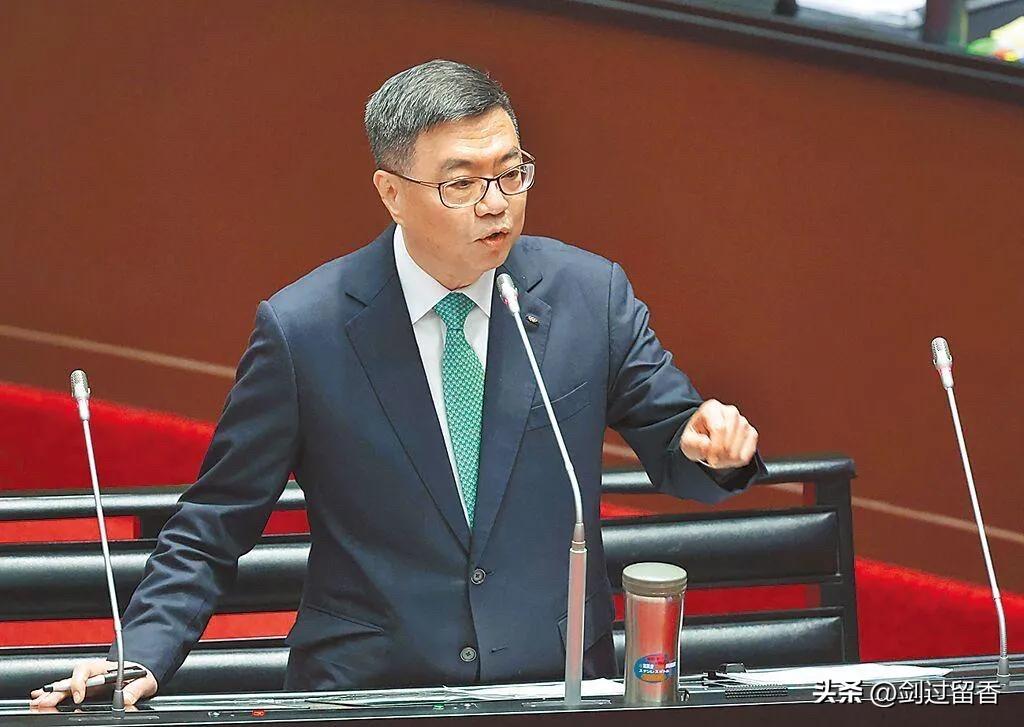 这个“台独”分子太嚣张，台湾行政机构负责人卓荣泰叫嚣：“‘中华民国台湾’是一个完