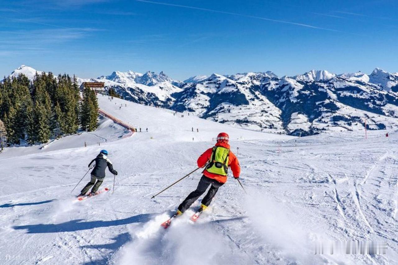 冬季特色文旅消费真的很有魅力。就拿滑雪来说，崇礼的太舞滑雪场，雪道总长超100公