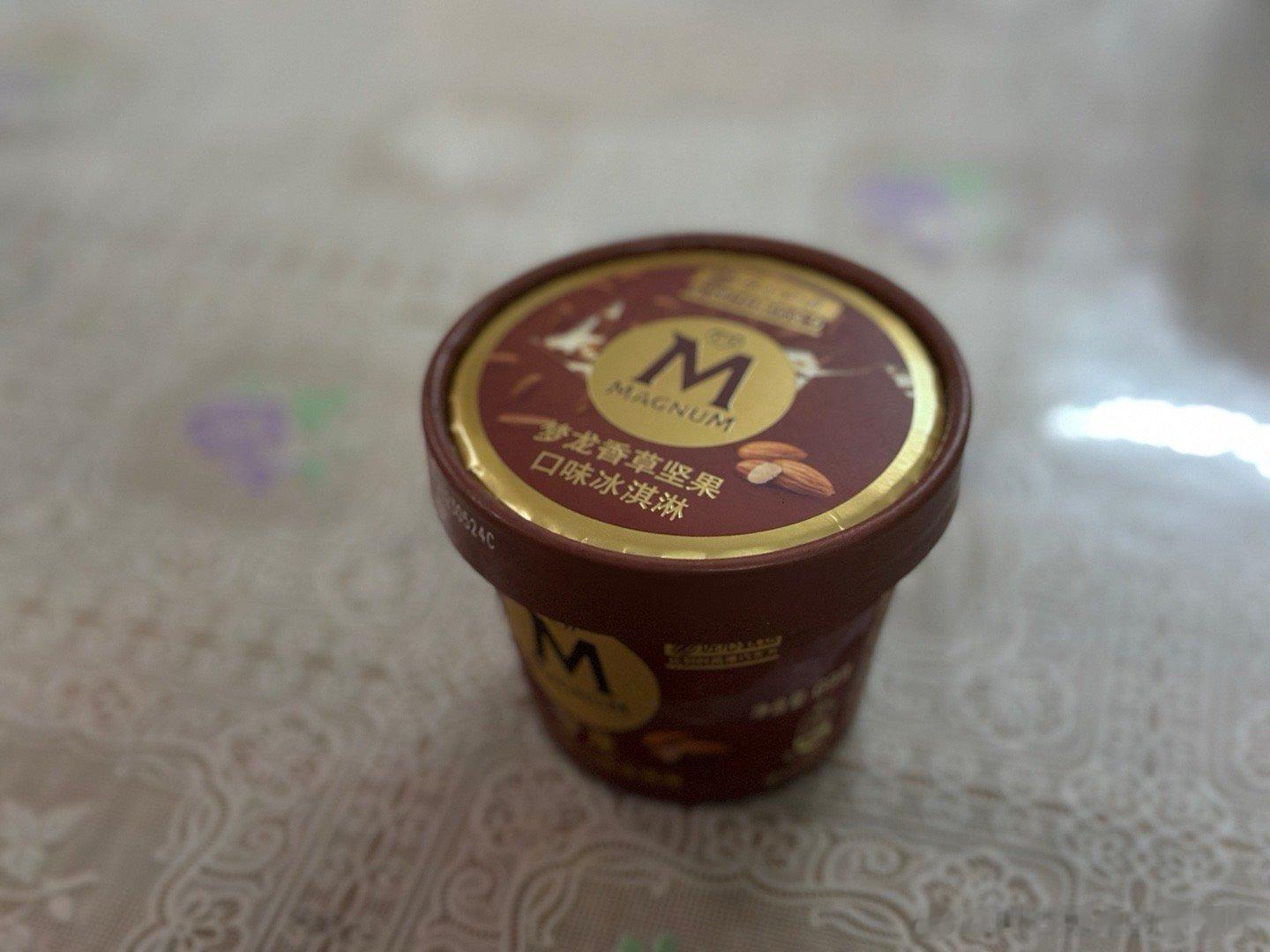 梦龙系列我吃得不多，这是我吃过最好吃的一款了，比冰棍款好吃，还有其他推荐吗？ ​