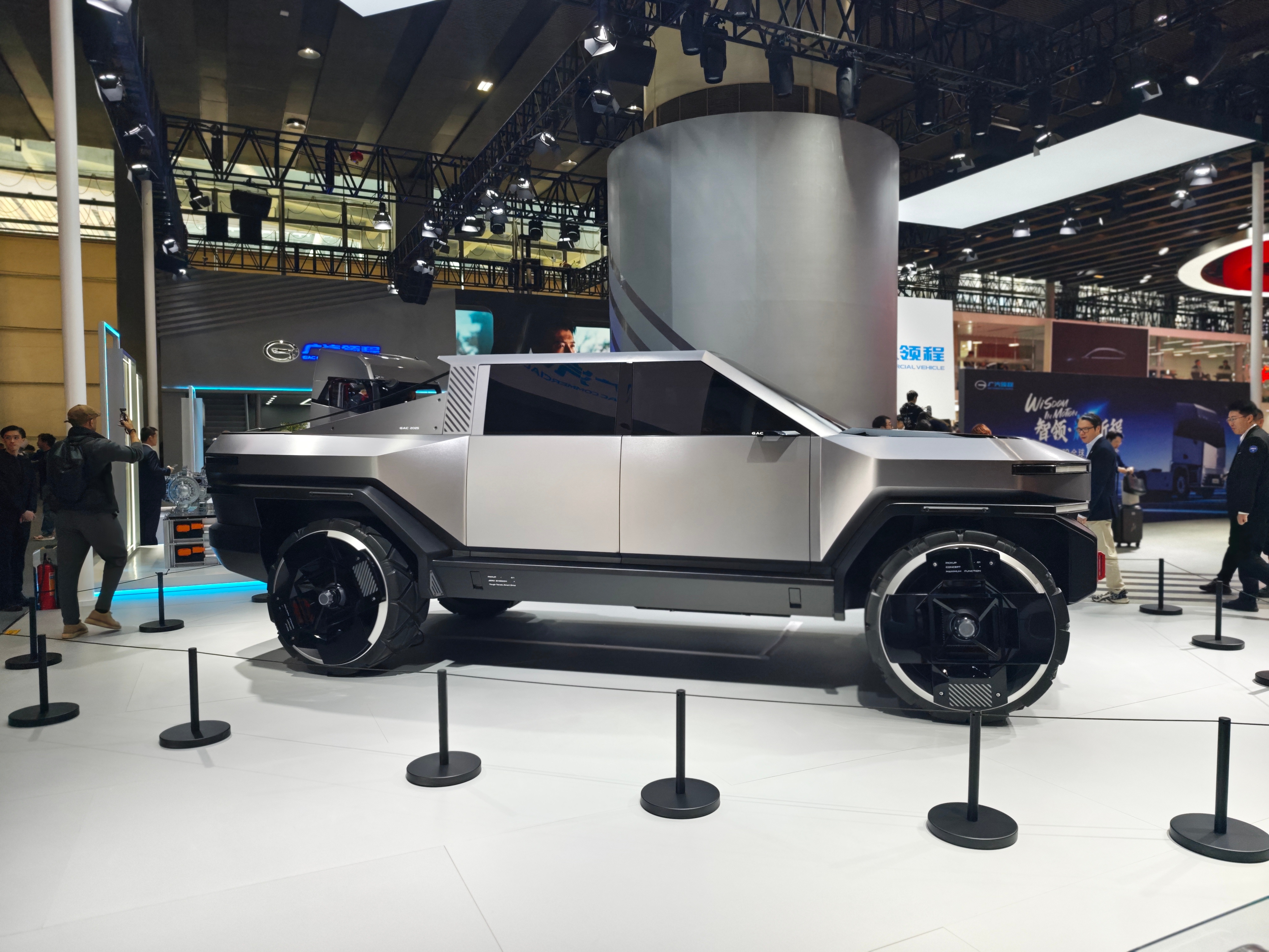 中国有自己的赛博大车