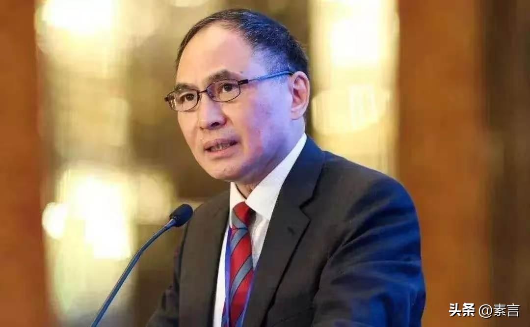 郑永年：一味唱衰美国、幻想快速取代，不是“爱国”，是“害国”

郑永年直言:美国