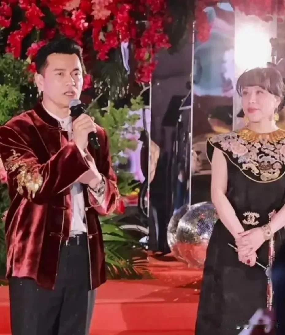 吕良伟70大寿，在宴会上他说，人生70，我一生得到上天的眷顾。让我一生遇到好多贵