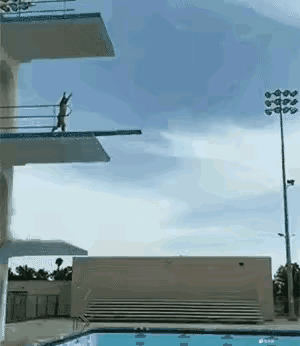 没有水谁敢跳？一项新的世界纪录毫无争议地诞生了！[祈祷]