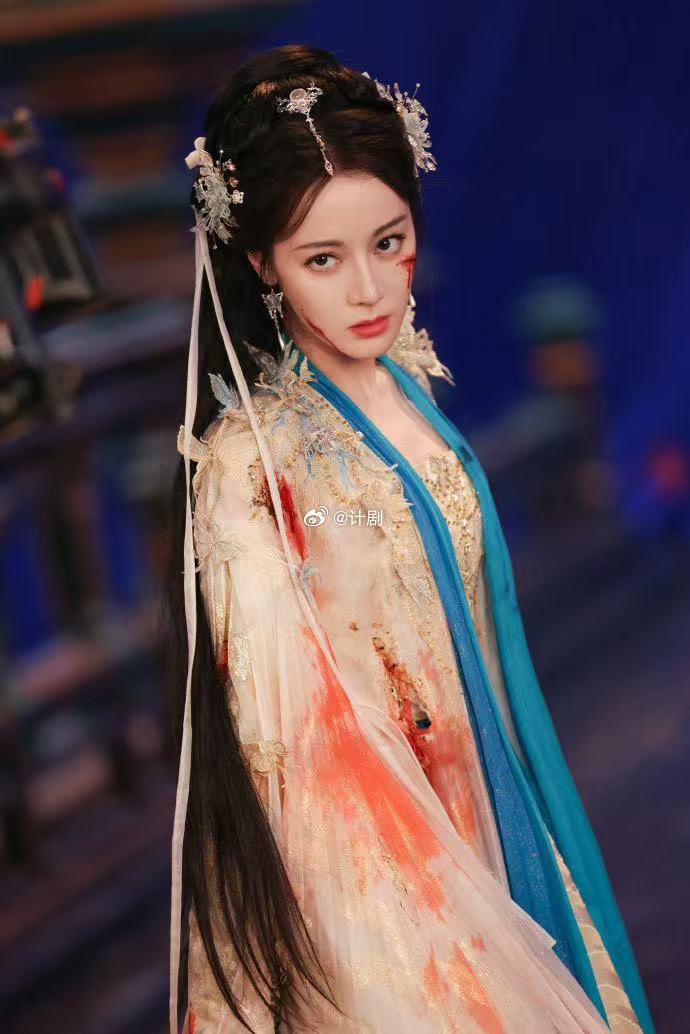 难怪贺思慕不爱上班 归墟灵主这个岗位真的太难了，手下没一个省心的，搞权斗的搞钱的