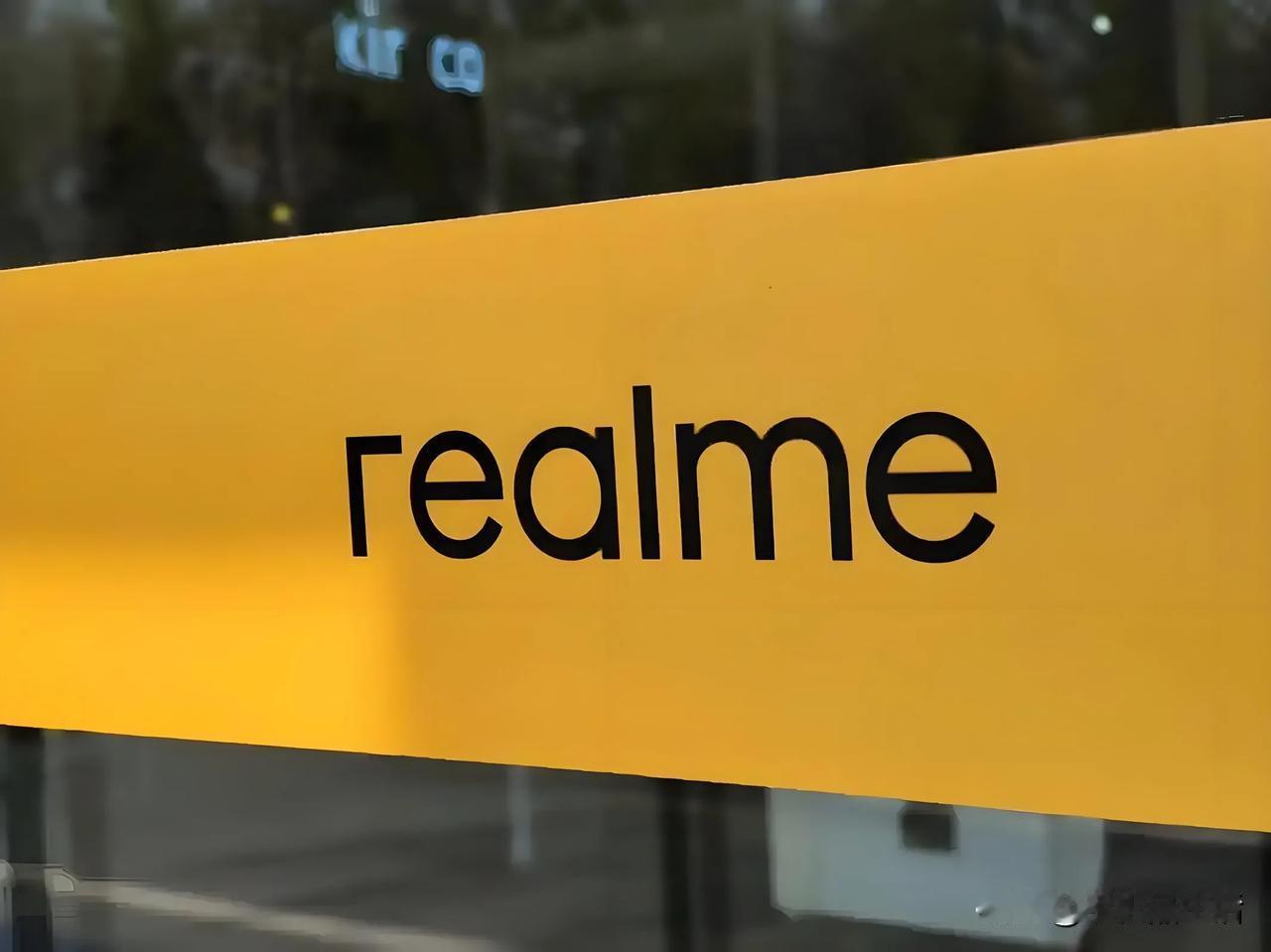 realme真我GT8系列定档10月，将会上「最强双扬声器」

今日，知名数码博