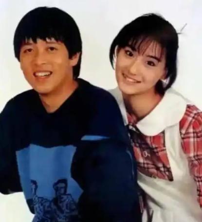 1997年，台湾歌手张雨生发生车祸，抢救24天后，不幸离世，女友黄慧玲发誓：“终