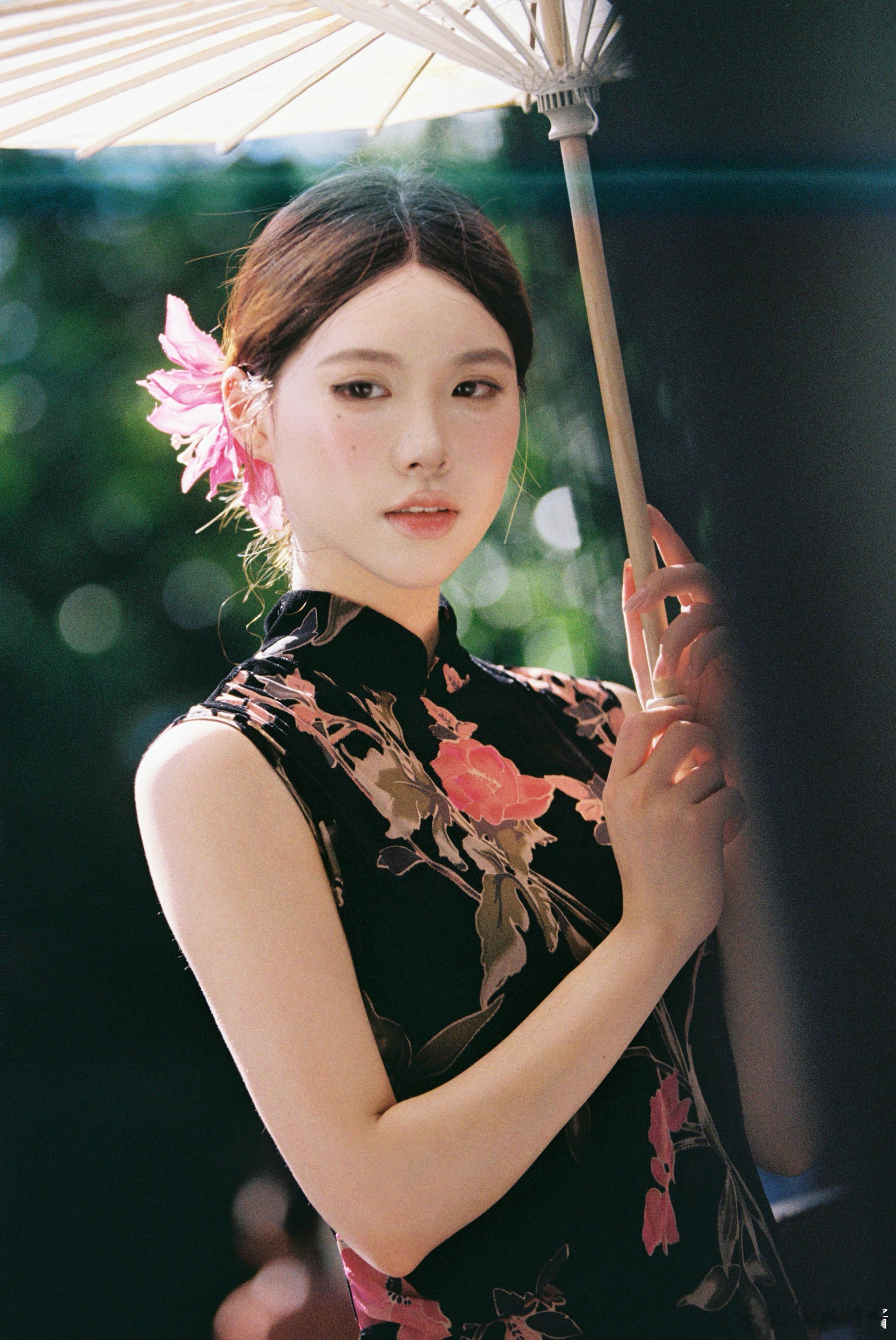 “时光里的旧美人”上海约拍[超话]杭州约拍旗袍 ​​​