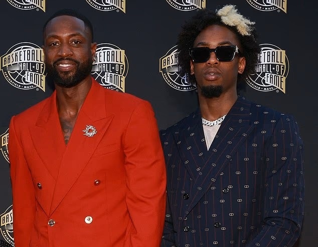 德维恩·韦德之子扎伊尔因涉嫌重罪家庭暴力被捕据 TMZ 报道，NBA 名人堂成员