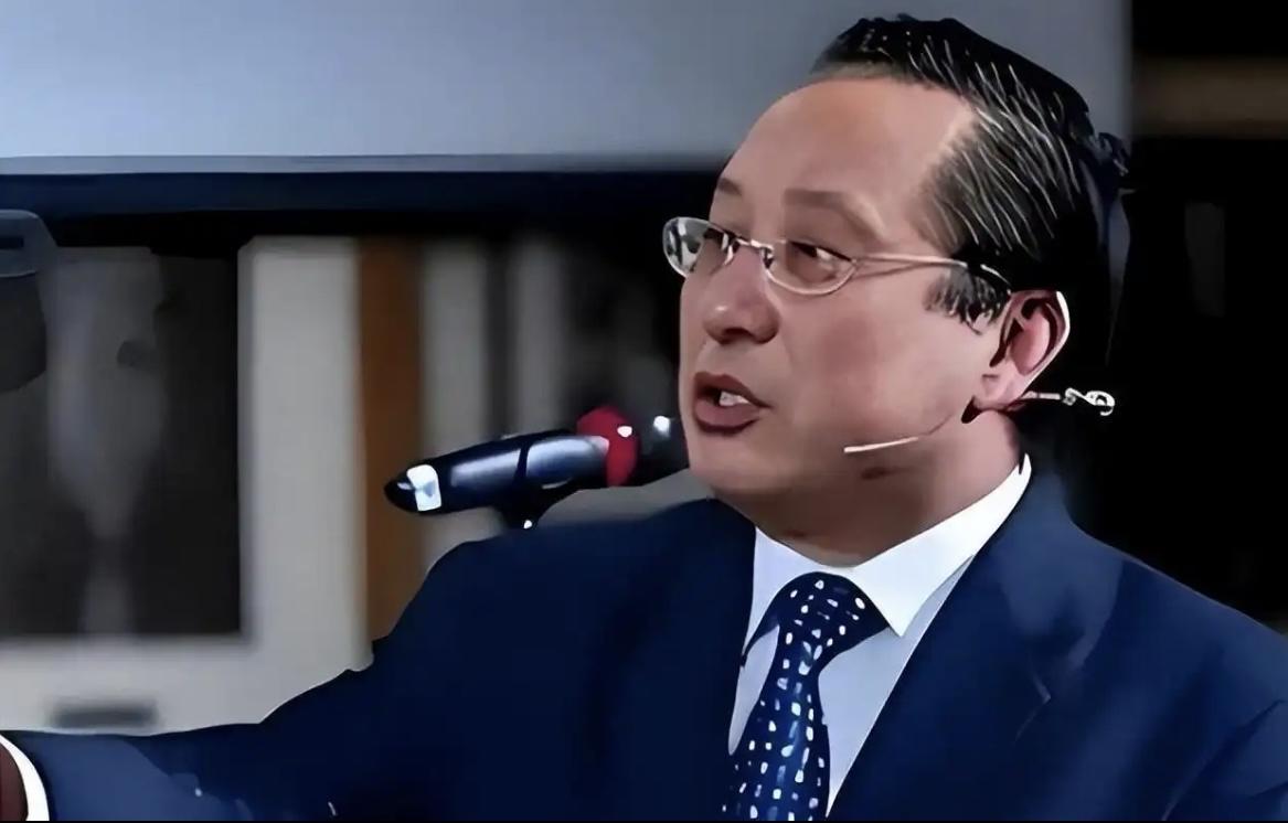 还得是高志凯，一剑封喉！
大势所趋，统一已是必然，他们跳出来扯什么民意了！就是双