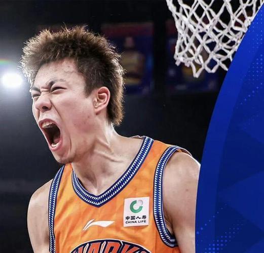 张镇麟的持球和远投都出圈了，可以再考虑 闯NBA的问题了

因为张镇麟不再只是防