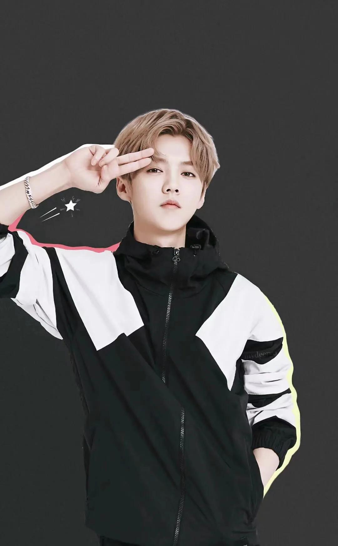 据天眼查数据显示，鹿晗名下现存7家存续企业，关晓彤仅有1家存续企业，两人名下无任