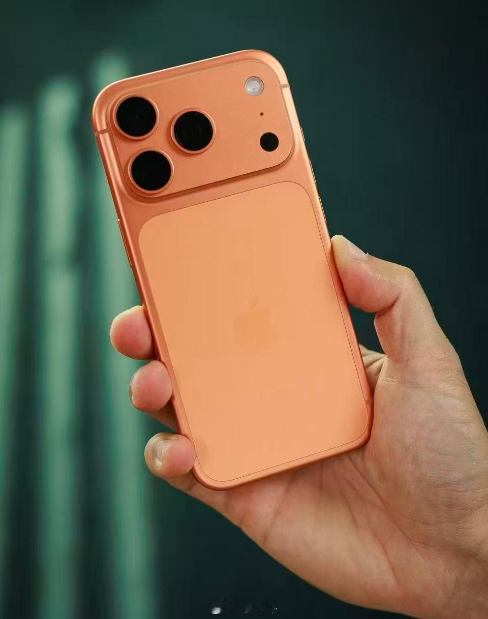 苹果日赚28亿平均每天能赚28亿，每小时能赚1亿以上，这赚钱能力，让多少手机厂商