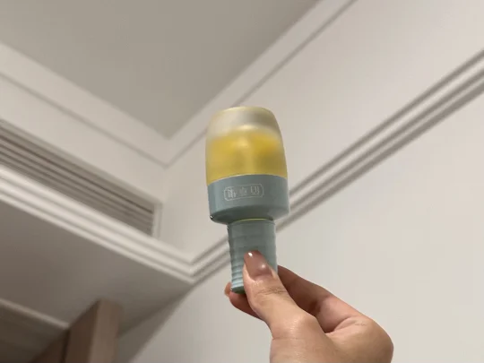 让底妆‘年轻5岁’的精华油