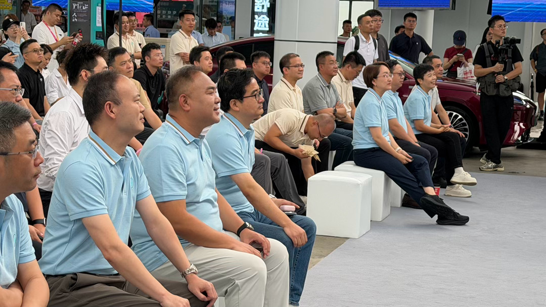 比亚迪王朝、海洋、仰望、腾势、方程豹、公关传播各事业部老总“望眼欲穿”——比亚迪