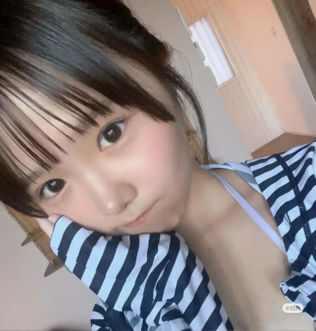 话说日本近几年就推出了许多颜值和气质都相当不错的新晋博主，而水户多江就是其中之一