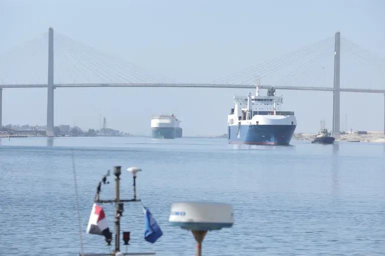 美国多轮空袭没压住胡塞，4艘中国方向油轮却顺利通过，原因不简单。

胡塞武装刚宣