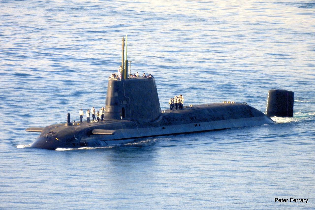 英国刚刚在阿拉伯海部署了一艘配备有“战斧”巡航导弹的核潜艇HMS Anson，这