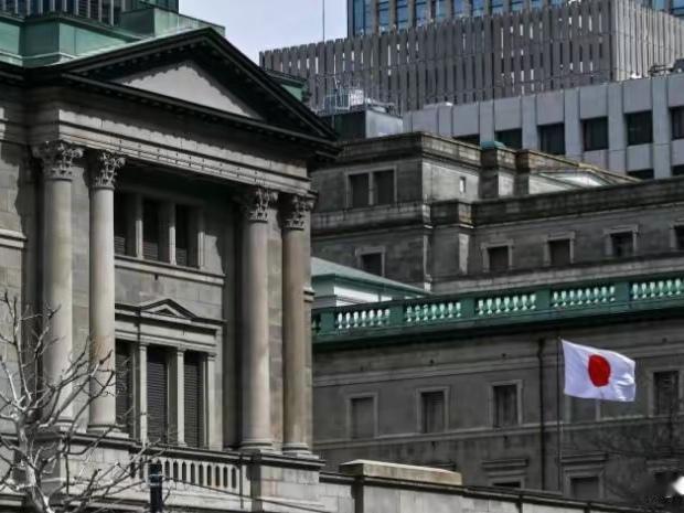 今年7月1日起，日本近50年首次大幅上调签证费，单次签证从3000日元涨到1.5