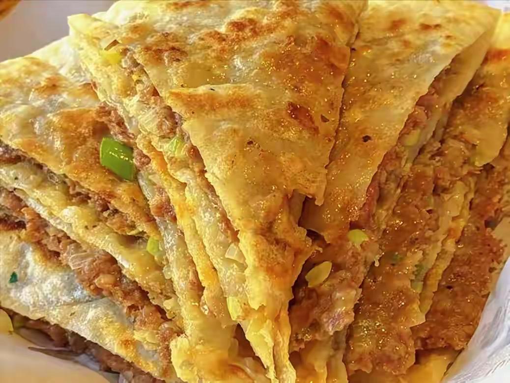 河北廊坊“8大特产”，错过就亏了，好吃不贵

1. 香河肉饼
2. 三河豆腐丝