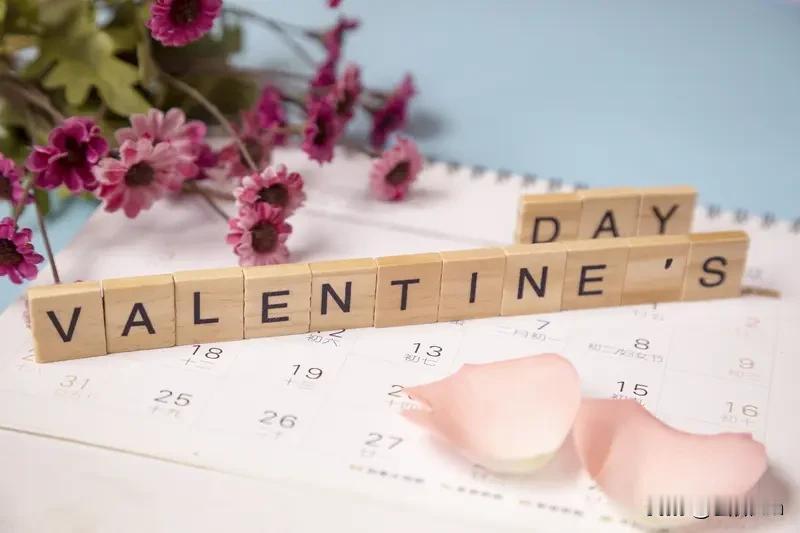 情人节寄语
谨爱慎独  唯情是乐  祝福天下有情的人情人节情感感悟爱入髓 情恒远