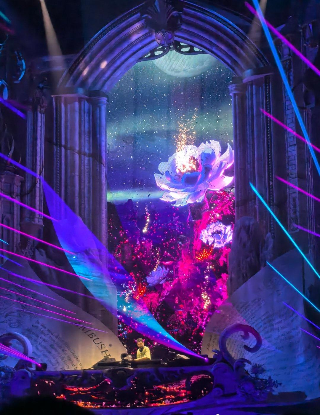 初体验，peace极了哈哈
如教练所说上海的这届阵容不够劲，好在上海的盆友够劲@