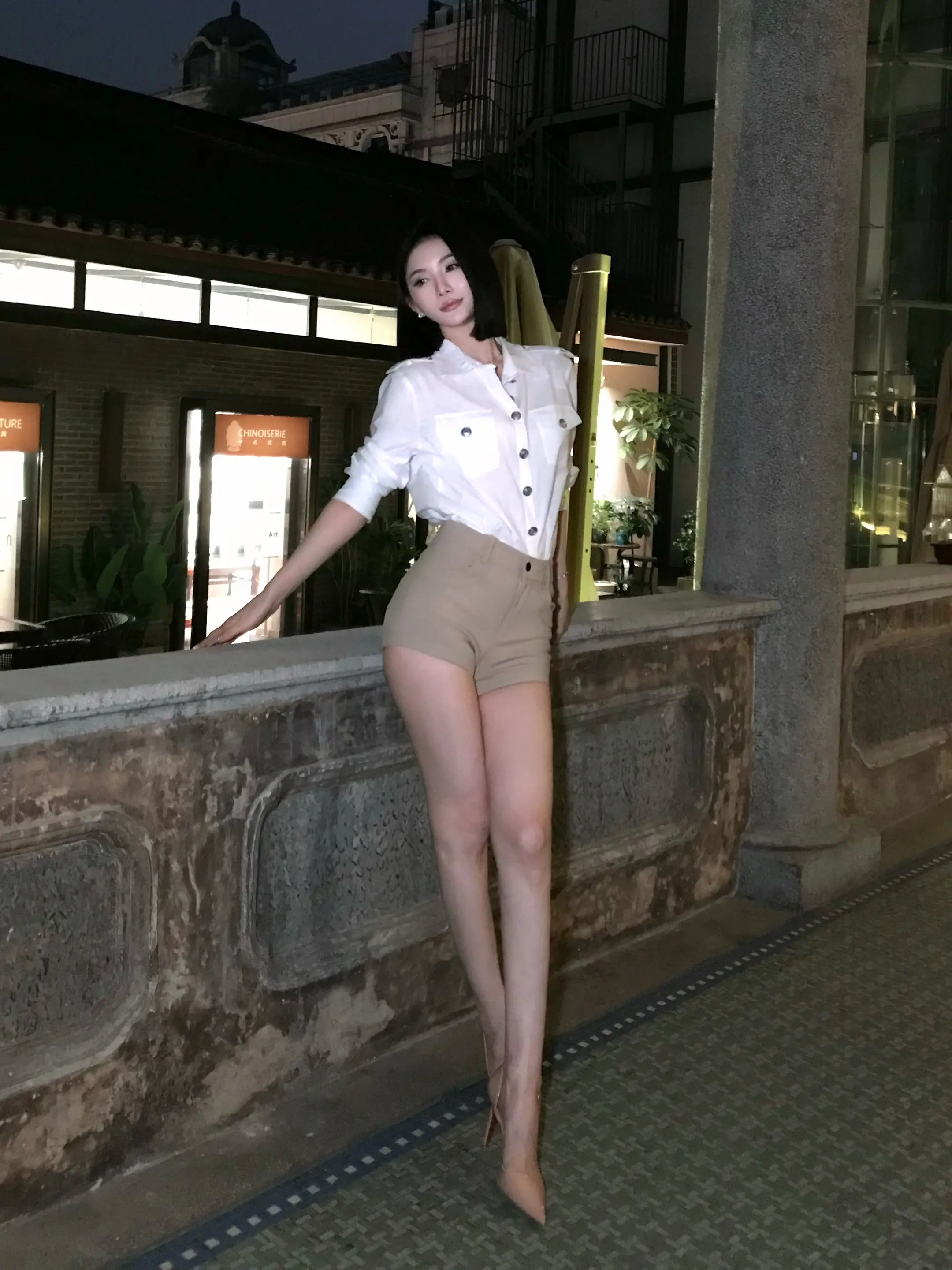 我们之间不过尔尔