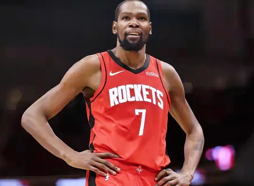 不查不知道！！一查吓一跳！！！
火箭最近10场既然赢了8场！！！
主场117-9