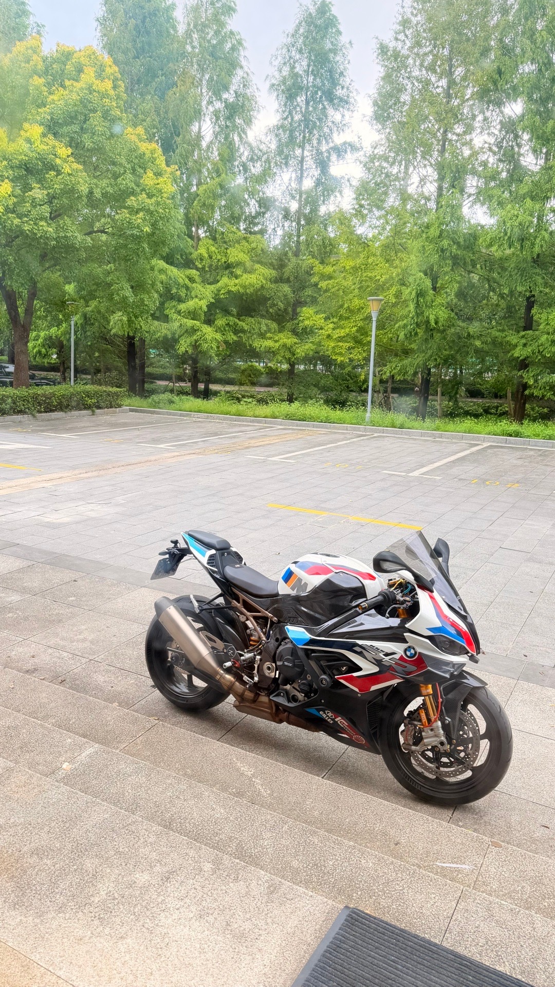 今天凉快了。 