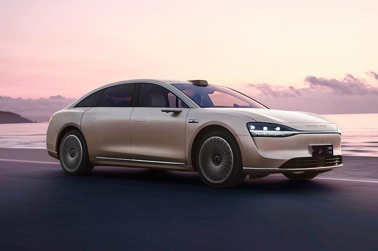 近日，鸿蒙智行官方透露，旗下新车——享界S9将于8月6日正式上市，新车是华为与北