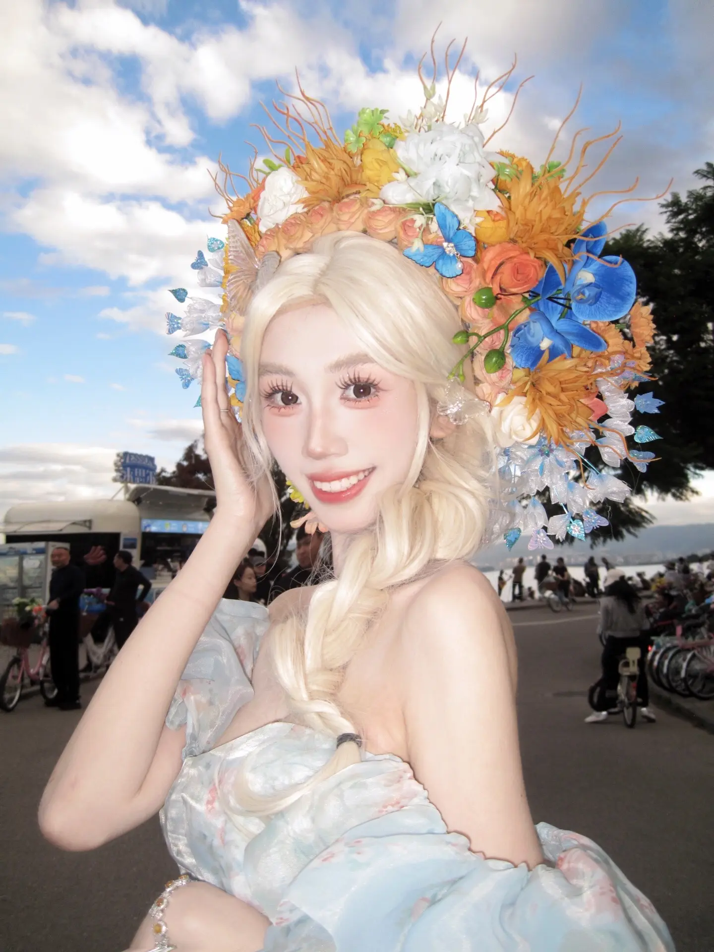“今生簪花 世世漂亮”大理洱海拍簪花也太出片啦！
