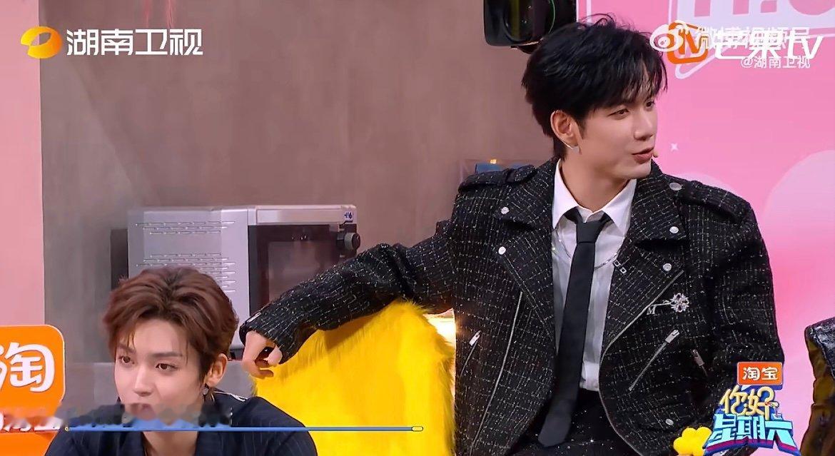 陈立农用最天真的语气说最恐怖的话 笑不活了！队长指定完 “隐藏款”，还没摸透规则