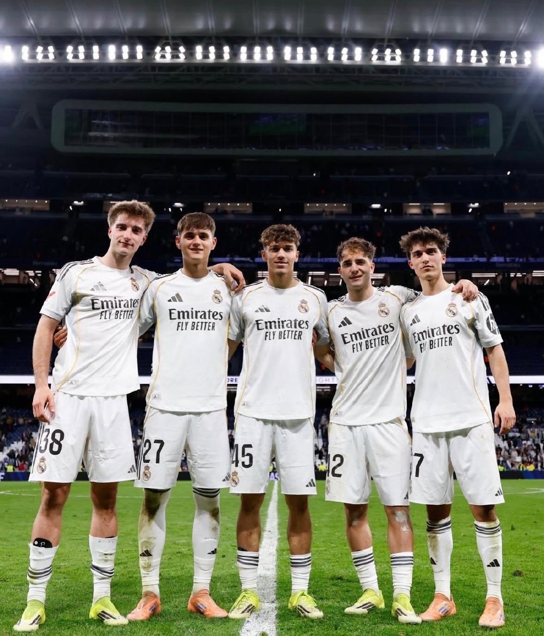 【Fran Martínez】历史性时刻：这是西甲历史上首次有六名年龄在21岁或