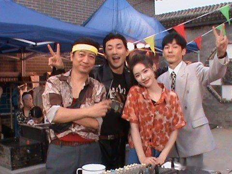 电视剧冬去春来定档冬去春来《冬去春来》沿用《南来北往》金牌班底，郑晓龙坐镇，演员