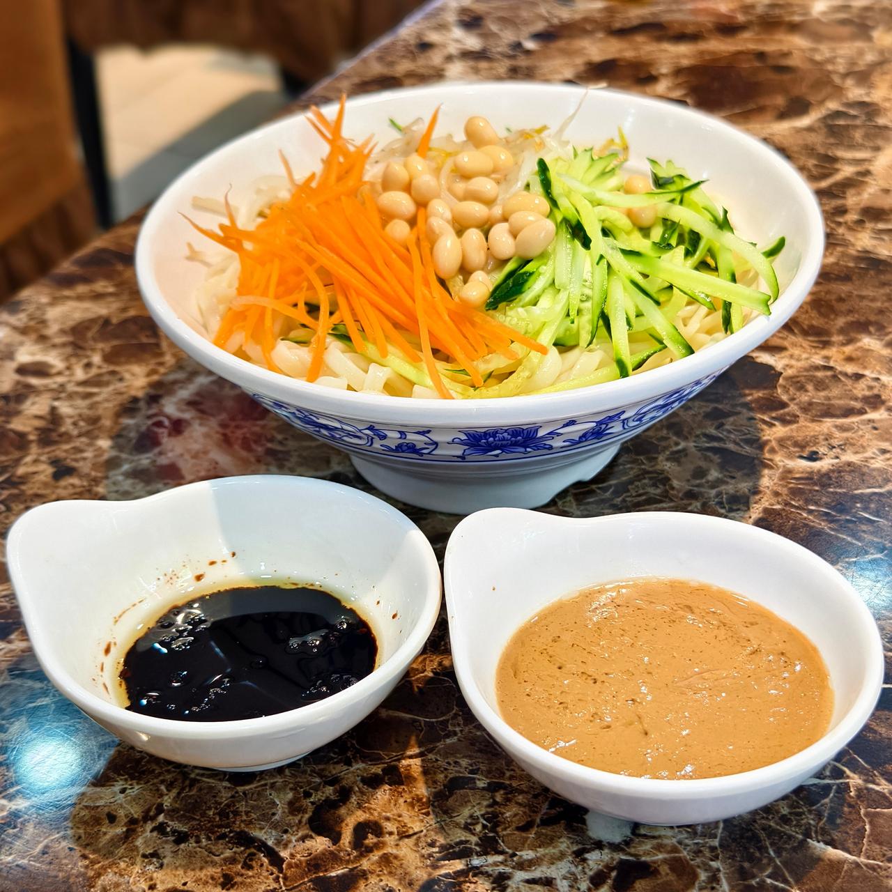 午饭，吃了嘛？吃的嘛？