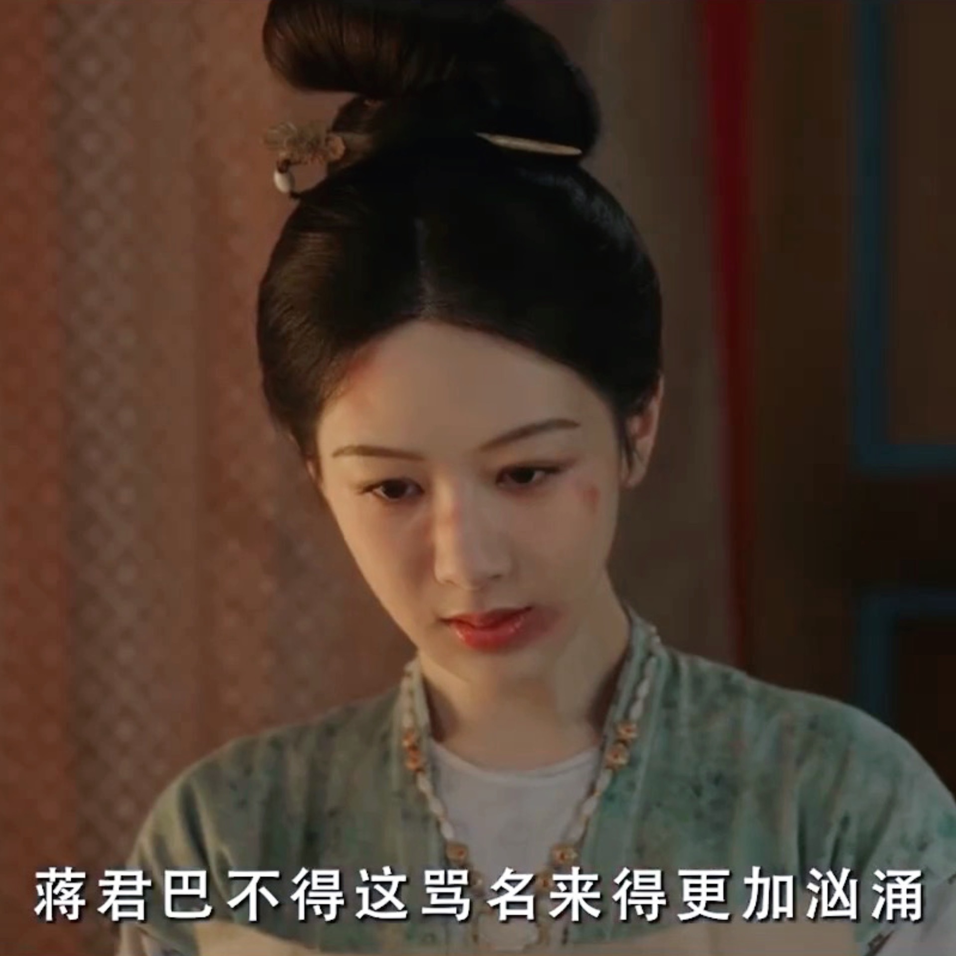 好想抱抱何惟芳  越虐，我越爱嘻嘻 