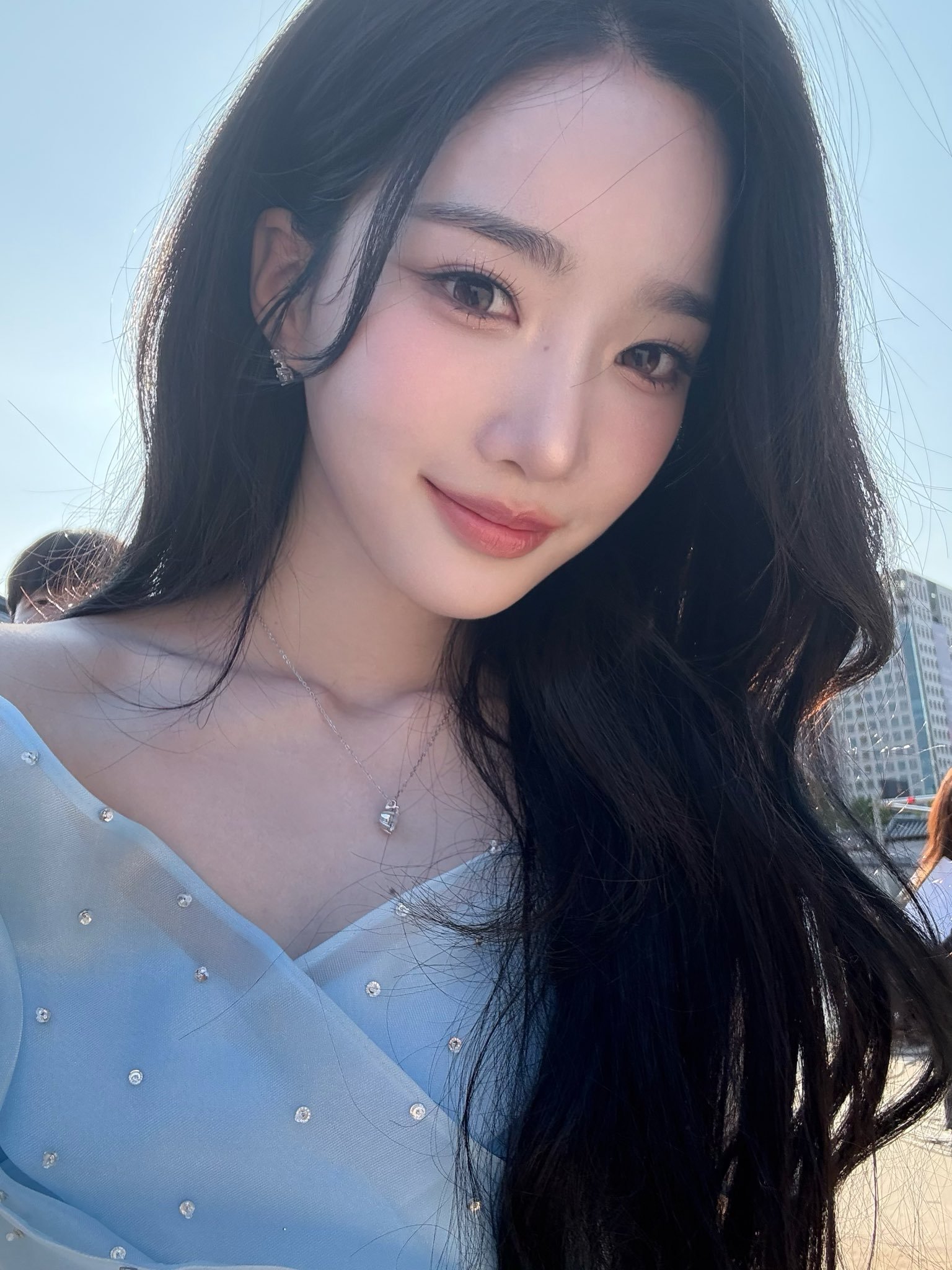 251123 tripleS Yooyeon金琉然 