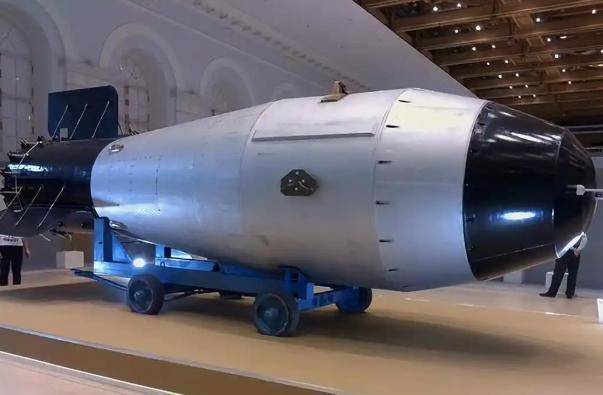 日本想造核武器，这事真不是空穴来风，只要美国不拦着，全世界就没人能拦住日本造核武